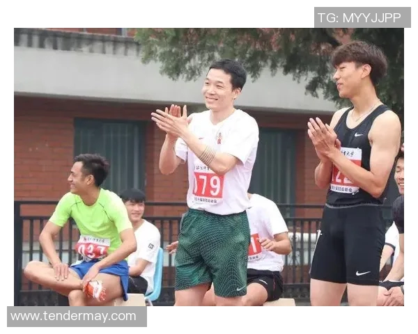 杭州羽毛球队在钻石联赛中的逆袭之路与荣耀时刻全记录