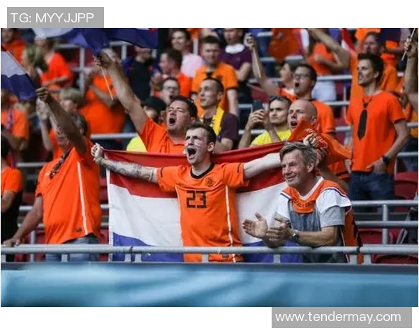 洲际杯回顾:广州足球队展现出色技术水平与战术执行力